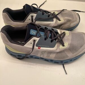 On. Men’s Cloud Running Shoes